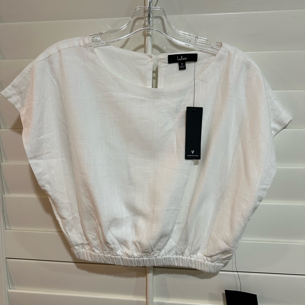 NWT Lulu's White linen crop top